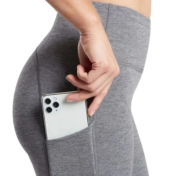 NWT! ATHLETA Ultimate Stash Pocket Capri Leggings - Picture 6 of 10